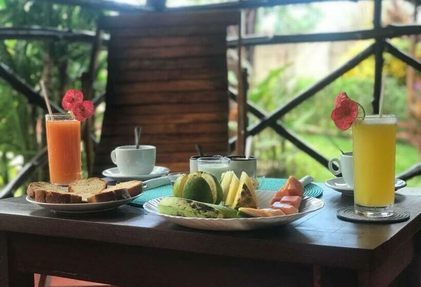 اتاق خانوادگی با چشمانداز باغ, L Escale