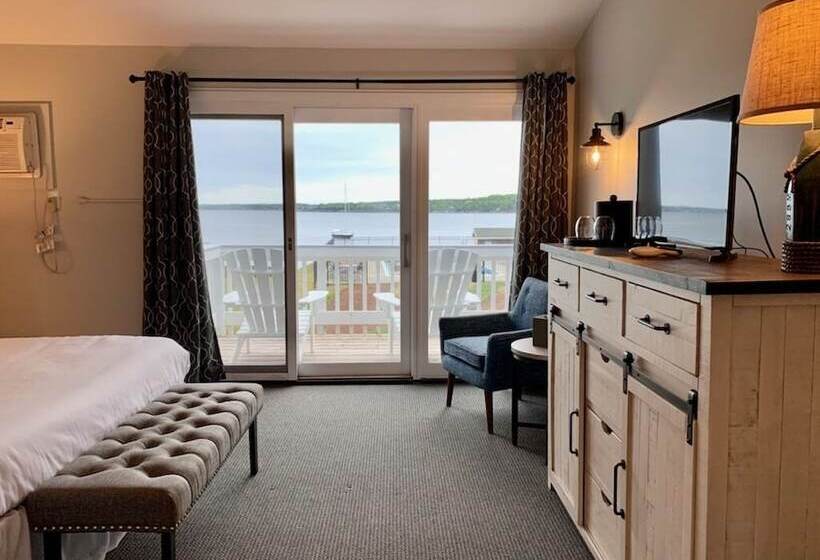 غرفه قياسيه سريرين مزدوجين, Smuggler S Cove Inn