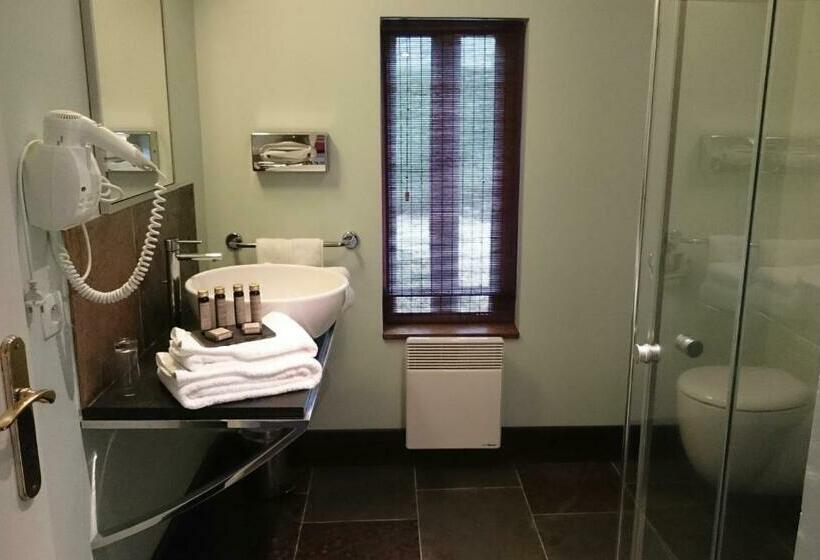 غرفة قياسية مطلّة علي الحديقة, Le Pave D Hotes