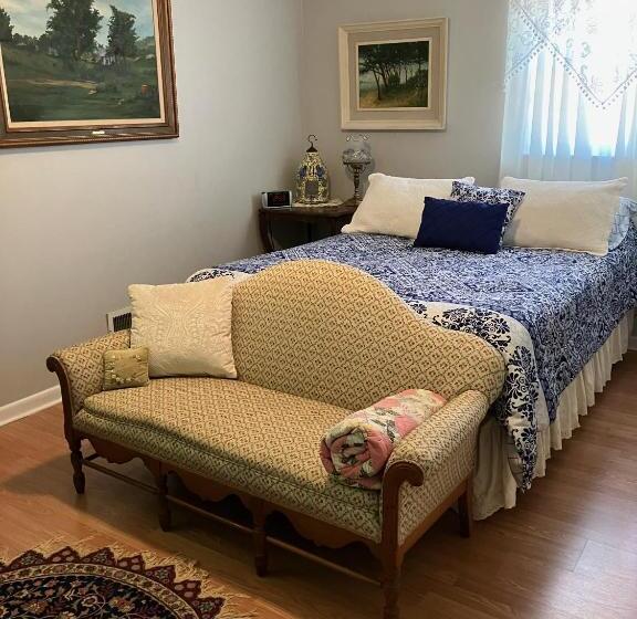 스탠다드 룸, The Ashe Farm Bed & Breakfast