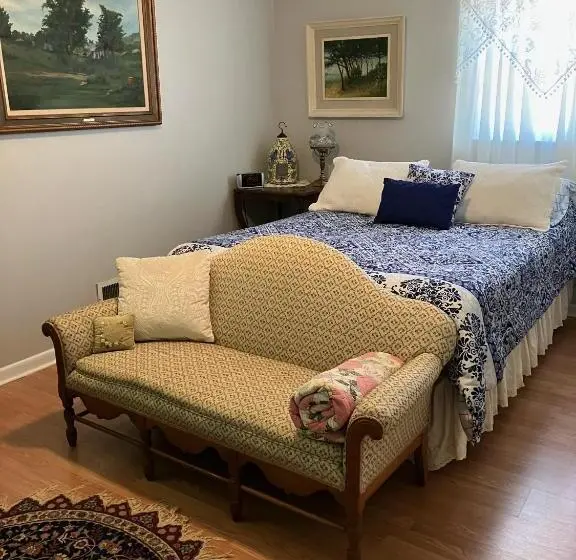 スタンダードルーム, The Ashe Farm Bed & Breakfast