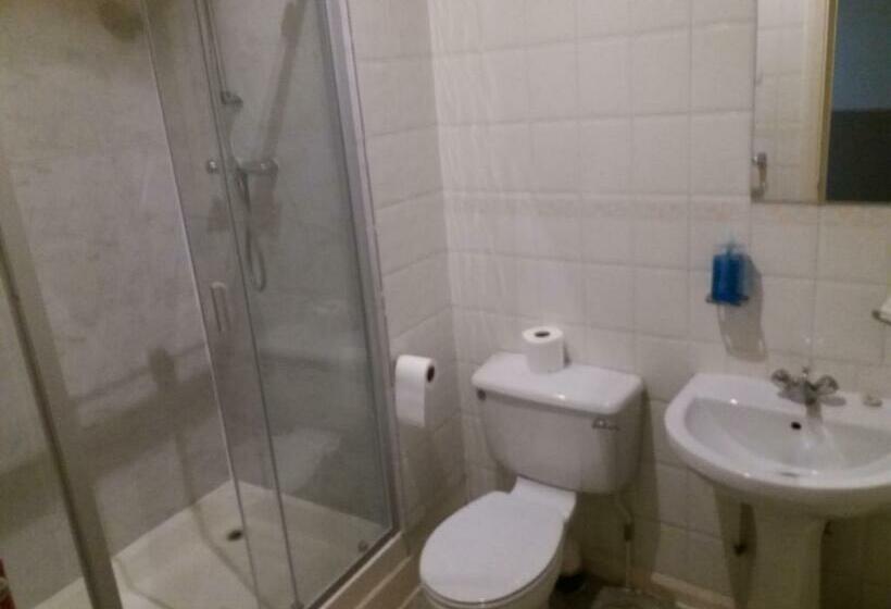 Номер Стандарт, The Crouch Oak