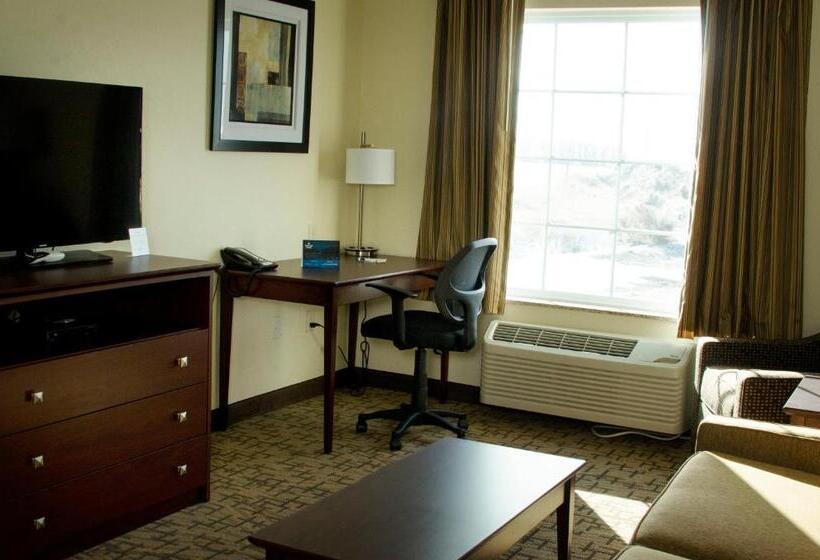 Люкс Deluxe Кровать Кинг, Cobblestone Inn & Suites   Soda Springs