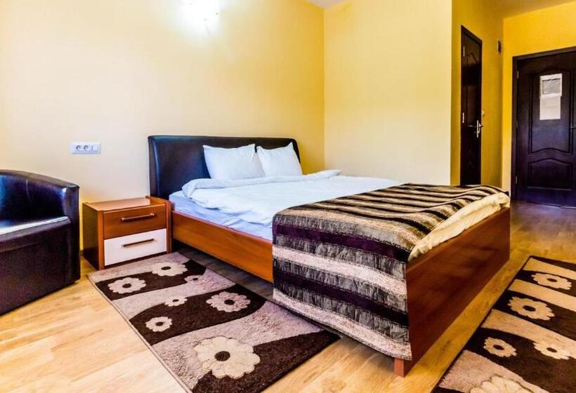 レイクビュースタンダードルーム, Complex Ancora