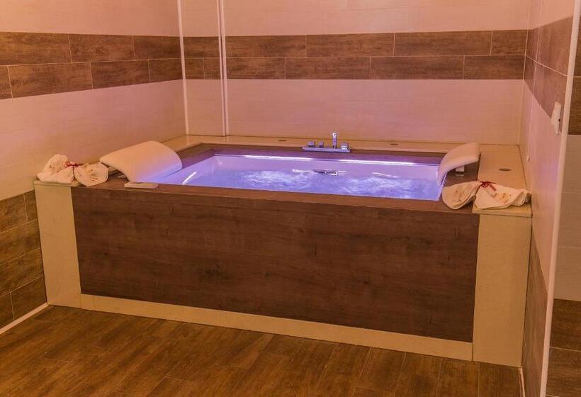 Номер Deluxe с Гидромассажем, Il Semaforo Sila