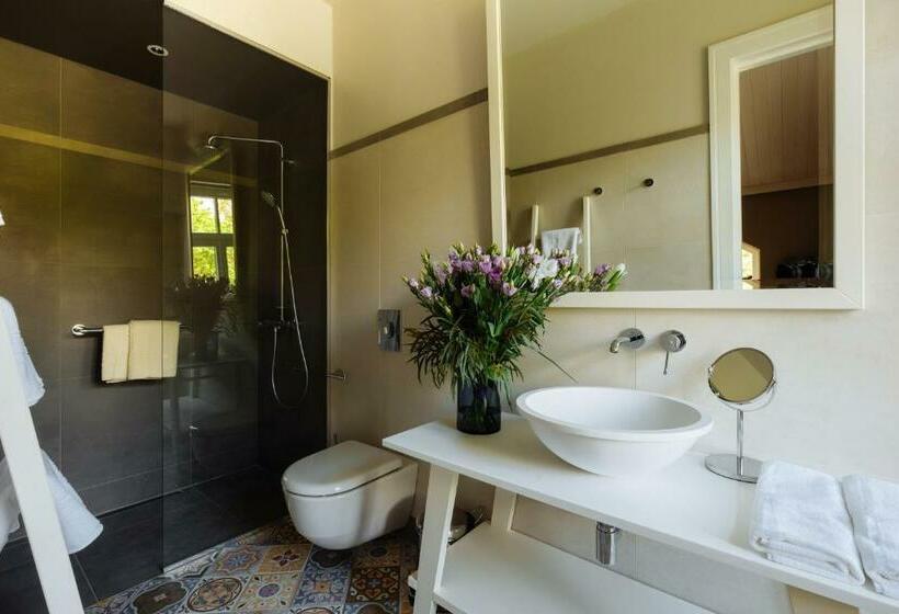 اتاق سوپریور, Villa Santa