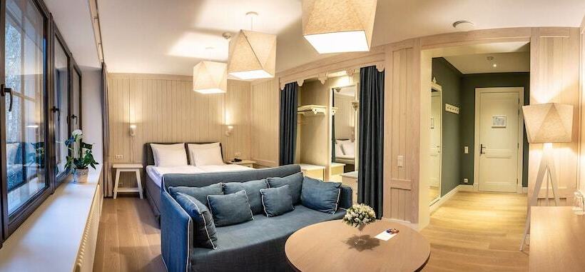 اتاق سوپریور, Villa Santa