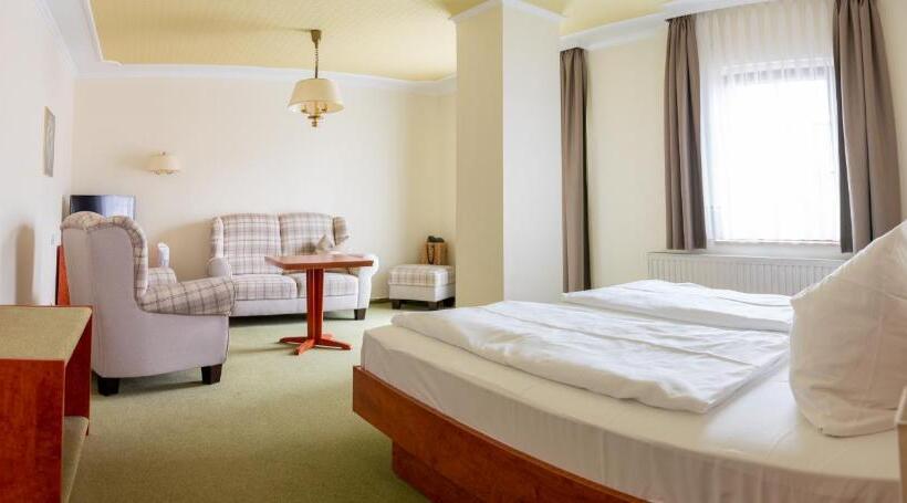 발코니가 있는 스위트, Landhotel Biberburg