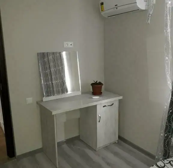 اتاق لوکس, House Dea Dea