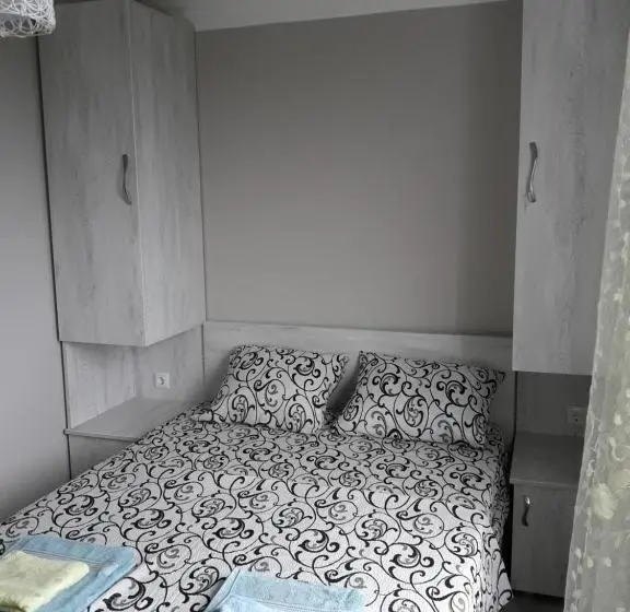 اتاق استاندارد, House Dea Dea