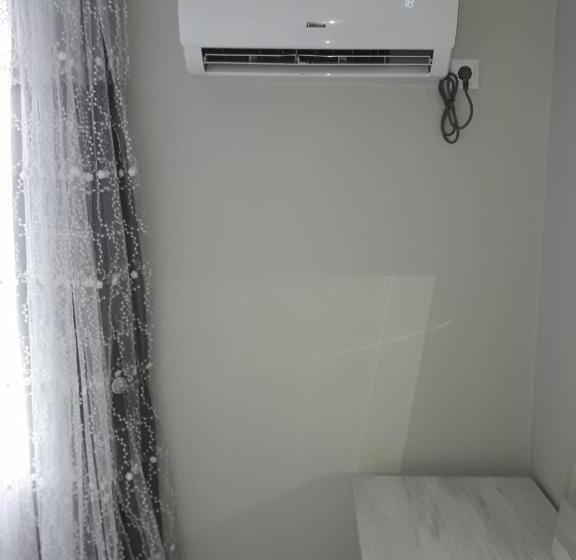 اتاق استاندارد, House Dea Dea