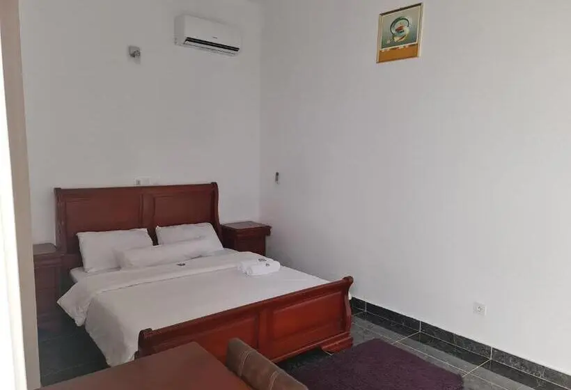 اتاق استاندارد با تراس, Adm Hotel Grand Lahou