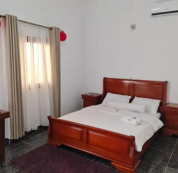 اتاق استاندارد با تراس, Adm Hotel Grand Lahou