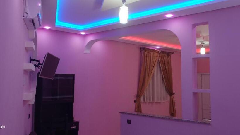 سوییت با چشم‌انداز استخر, Hôtel Ajil Cascades D'ouzoud