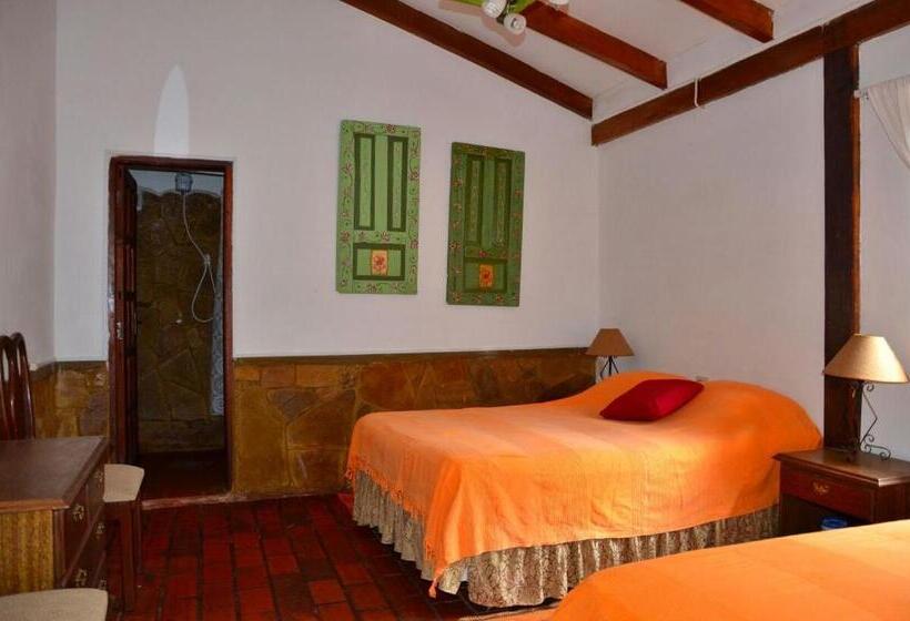 اتاق خانوادگی, Posada Guasu