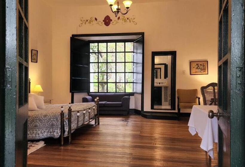 Стандартный Номер Кровать Кинг, Hacienda Suescún   300 Años De Historia