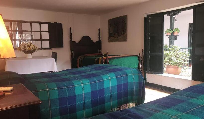 スタンダードトリプルルーム, Hacienda Suescún   300 Años De Historia