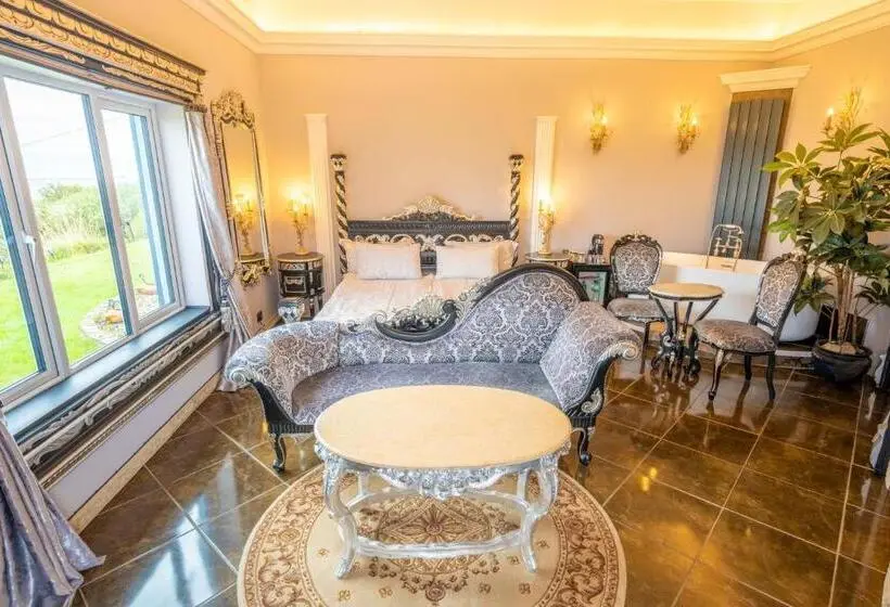 ジュニアスイート, Ferndale Luxury Boutique Bed & Breakfast