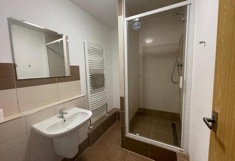Номер Стандарт Индивидуальный, Hostel U Sv. štěpána