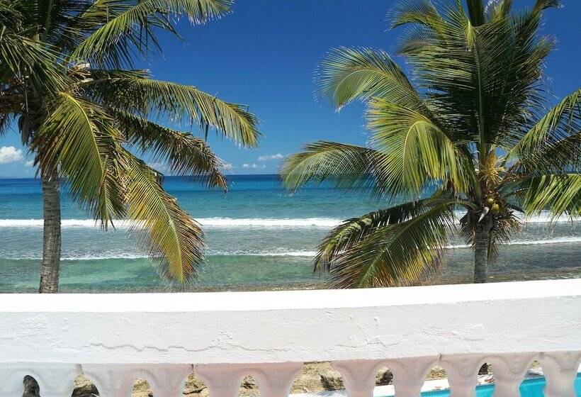 اتاق استاندارد با چشمانداز دریا, Bravo Beach