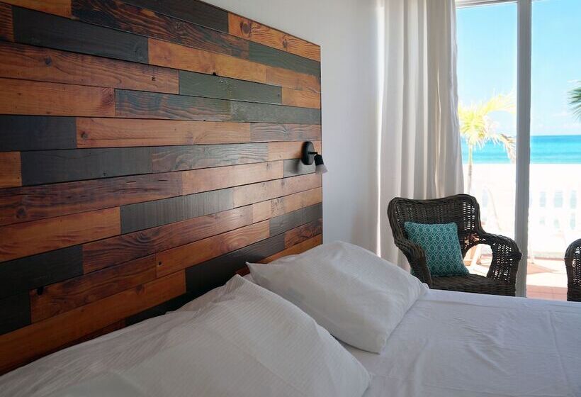 اتاق استاندارد با چشمانداز دریا, Bravo Beach