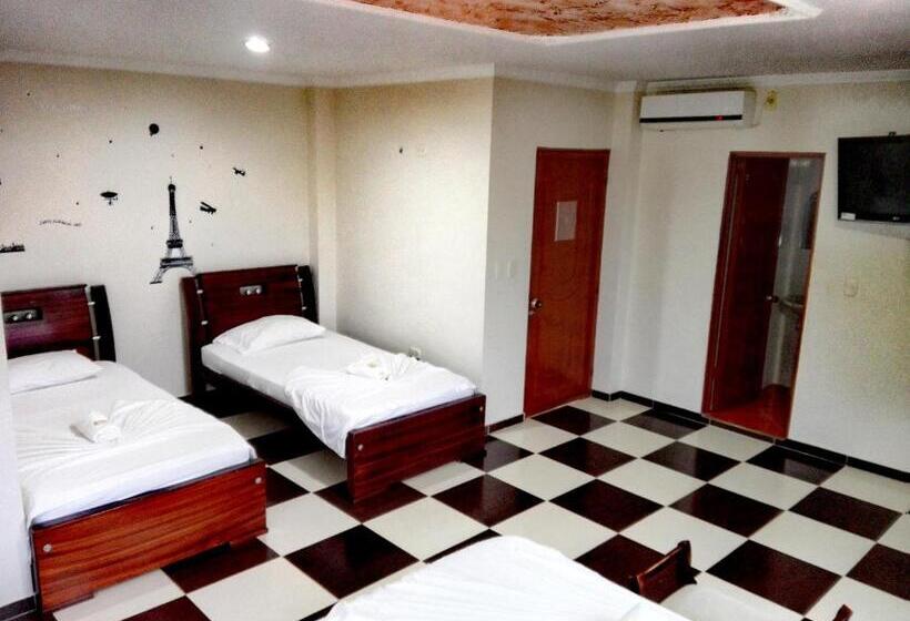 غرفة عائلية, Prado Country