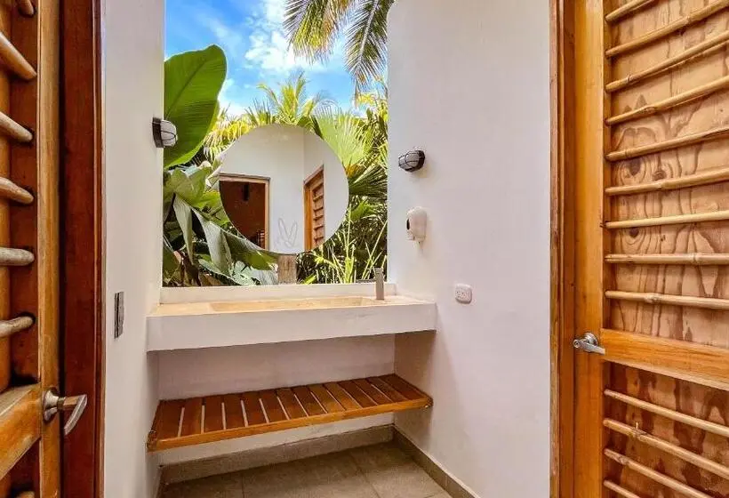 Perhehuone, Viajero Tayrona Hostel & Ecohabs