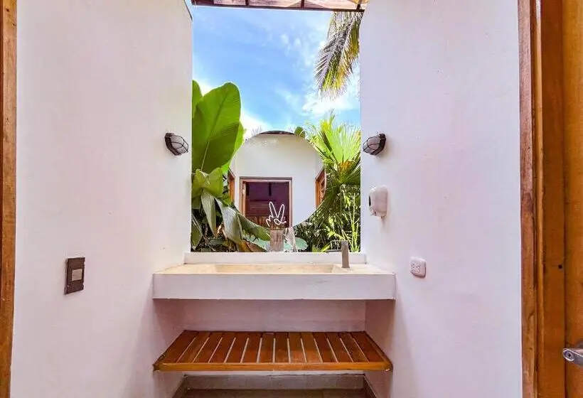 Perhehuone, Viajero Tayrona Hostel & Ecohabs