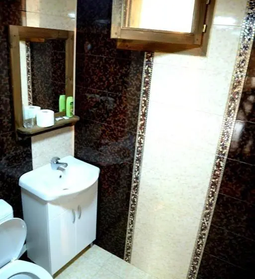 Talo 1 Makuuhuone, Guest House Pri Malkiya
