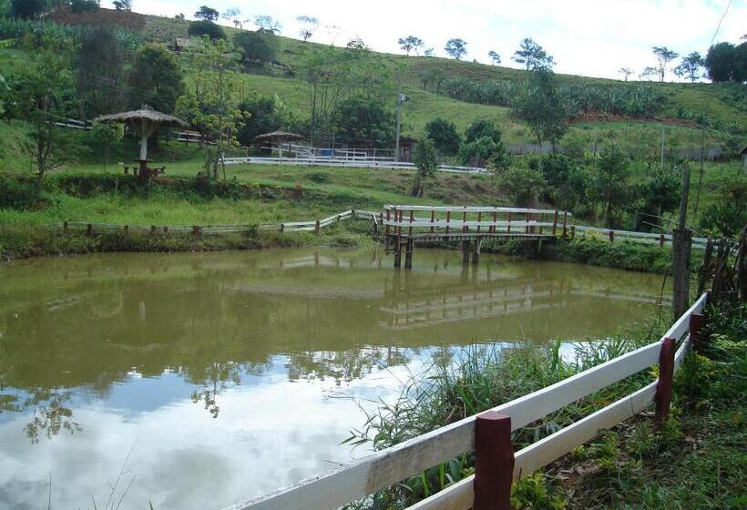 4ベッドルームハウス, Pousada Dona Manoela