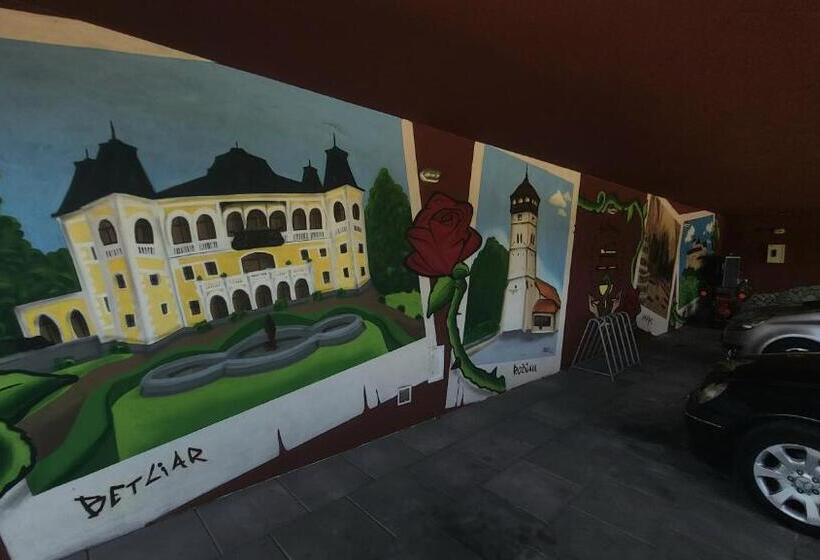 إستوديو قياسى, Selfness Rožňava