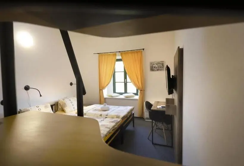 スーペリアトリプルルーム, Wellness Hotel Lihovar