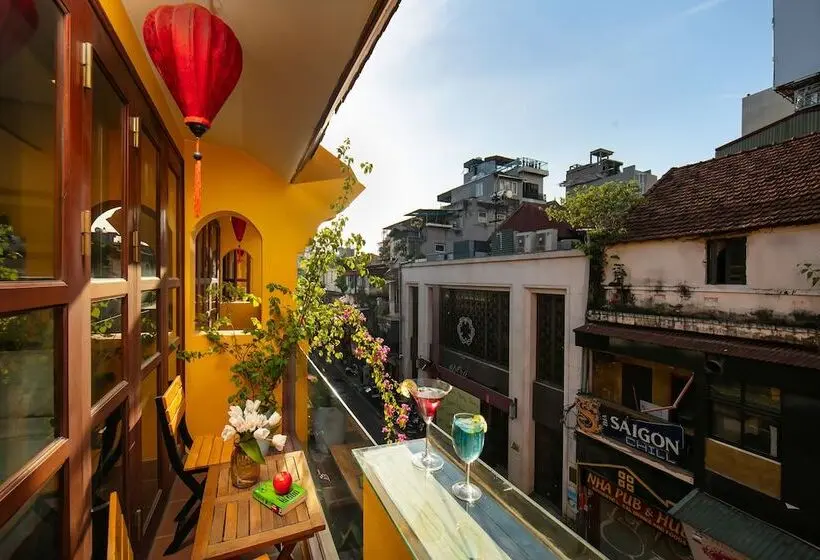 اتاق استاندارد با بالکن, Hanoi Nostalgia Hotel & Spa