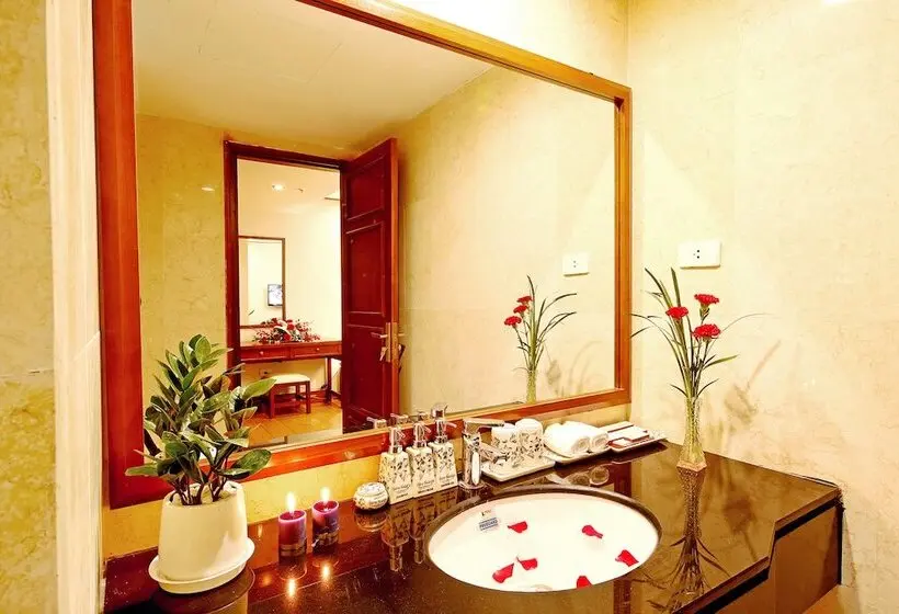 سوییت, Hanoi Nostalgia Hotel & Spa