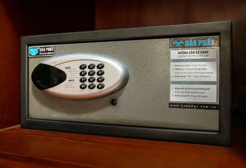 اتاق خانوادگی تودرتو, Hanoi Nostalgia Hotel & Spa