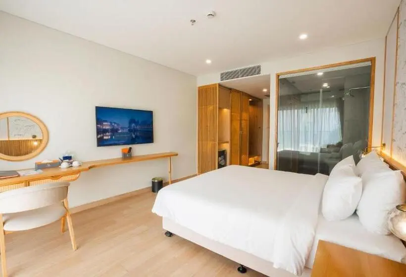 اتاق استاندارد با بالکن, Seabird Hotel Thien Cam