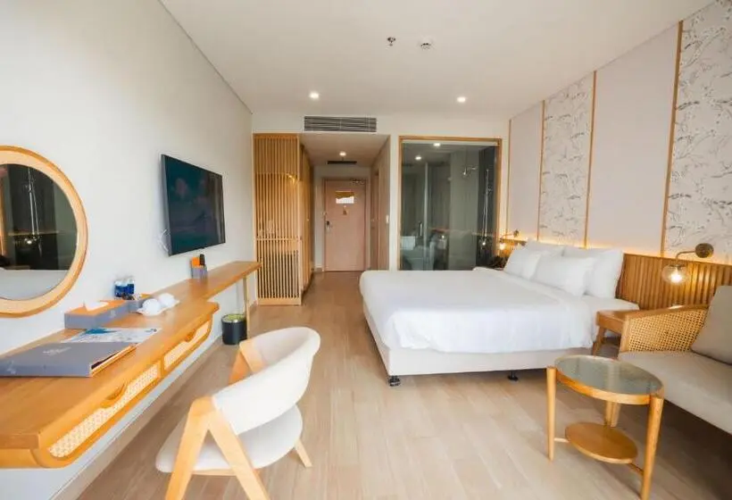 اتاق استاندارد با بالکن, Seabird Hotel Thien Cam