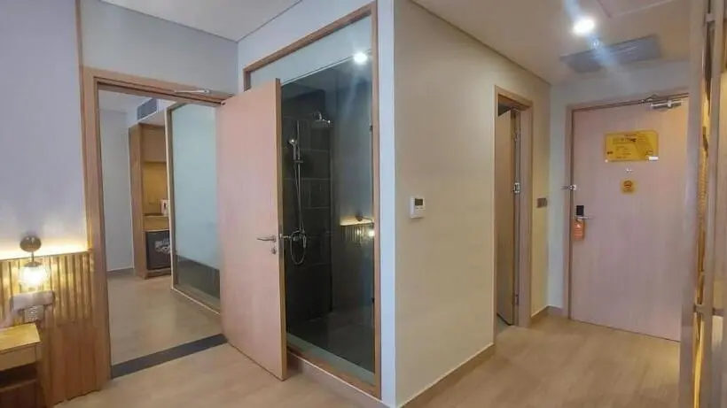 اتاق خانوادگی با چشم‌انداز دریا, Seabird Hotel Thien Cam
