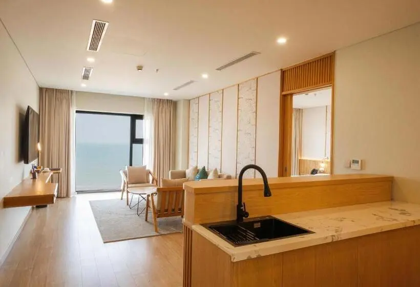 سوئیت با تخت بزرگ, Seabird Hotel Thien Cam
