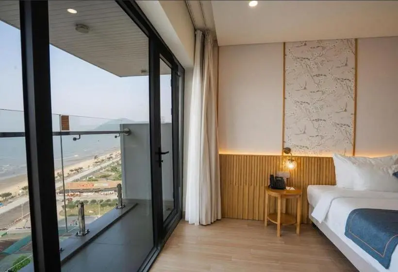 سوئیت با تخت بزرگ, Seabird Hotel Thien Cam