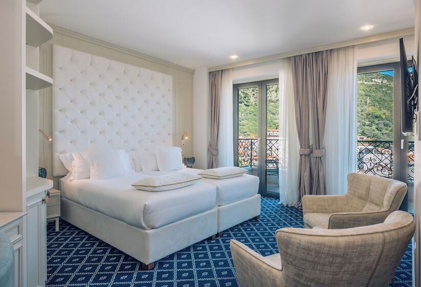 اتاق اساندارد با چشم‌انداز جانبی به دریا, Iberostar Waves Slavija