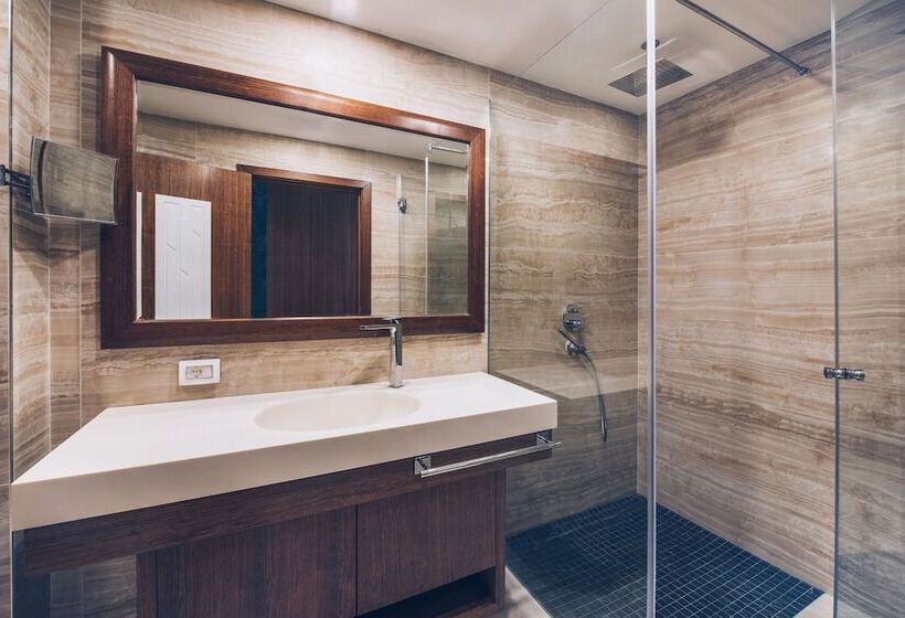 プレミアムルーム, Iberostar Waves Slavija