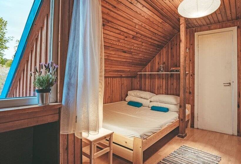 اتاق استاندارد, Guboja