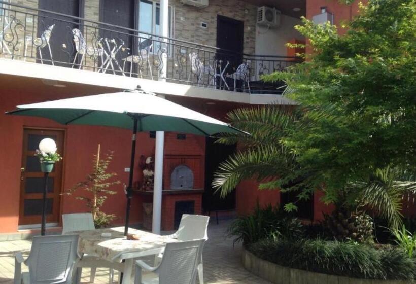 اتاق استاندارد با تخت بزرگ, Nikas Guest House