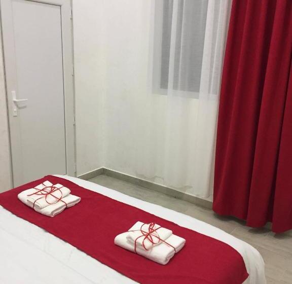 اتاق استاندارد با بالکن, Nikas Guest House