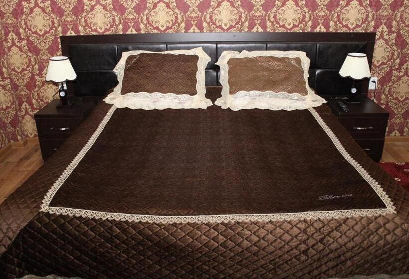 اتاق لوکس, Zarafshon In Dushanbe