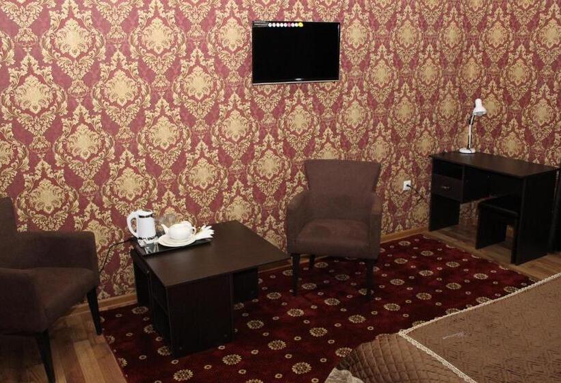 اتاق لوکس, Zarafshon In Dushanbe