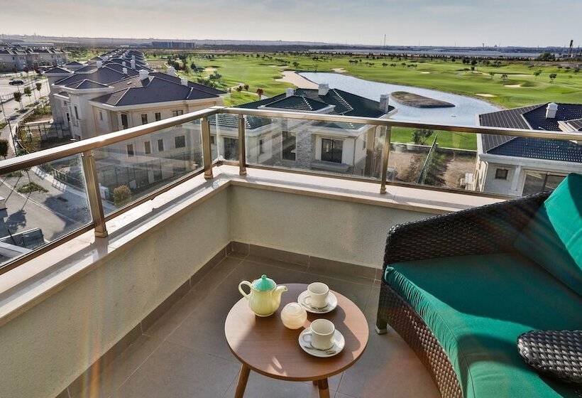 اتاق لوکس, Dreamland Golf Hotel Baku