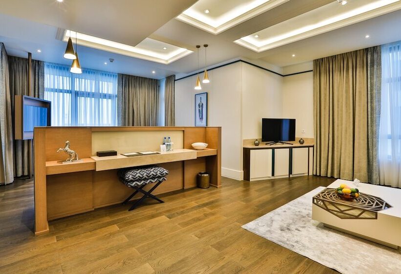 اتاق لوکس, Dreamland Golf Hotel Baku