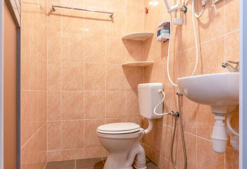 スーペリアースイート, Oyo 778 Bmw 2